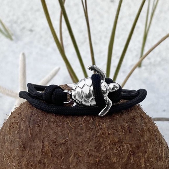 🎁 2 LEFT‼️ NEW 🏝 SILVER-TONE SEA TURTLE BLACK KNOTTED ROPE BRACELET One Size - Picture 3 of 5